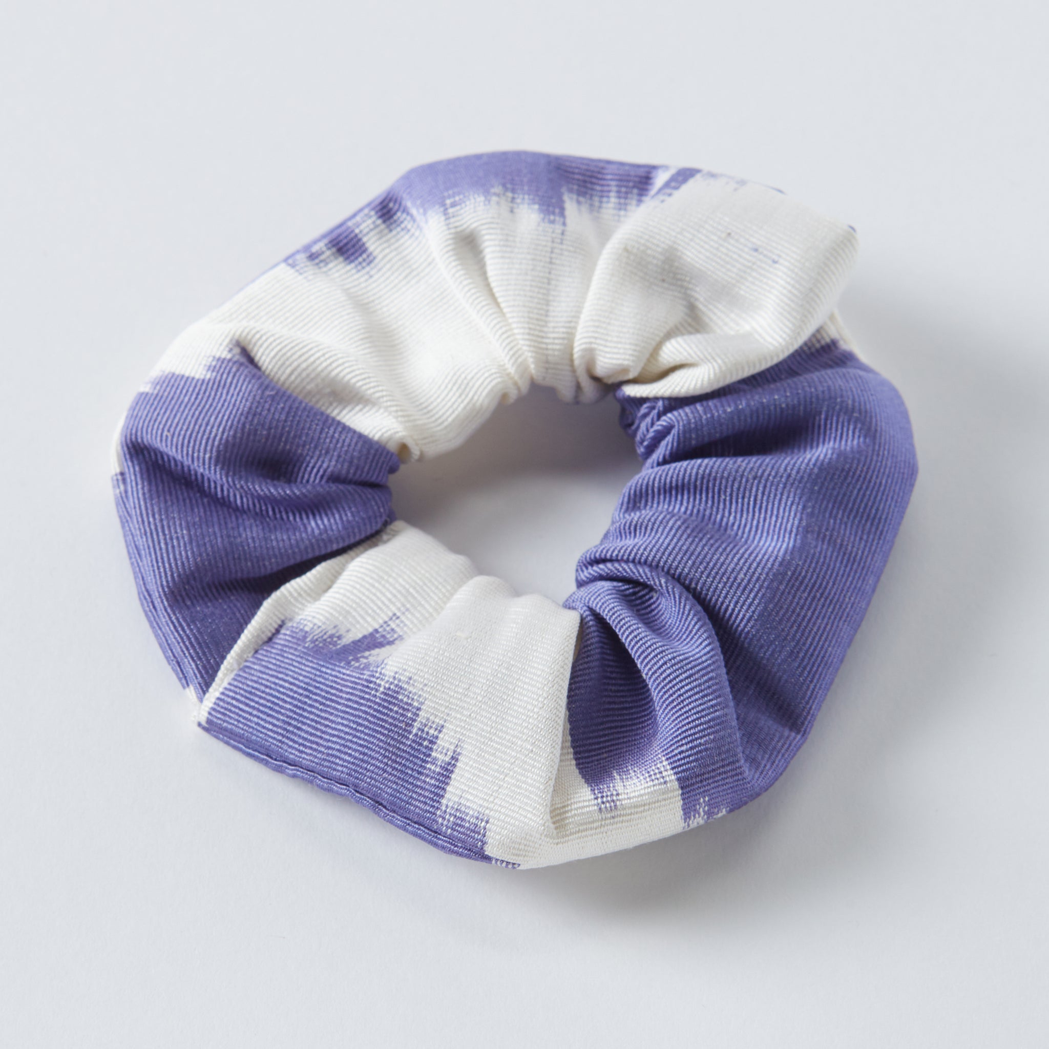 lavender anna scrunchie - maas by slightly east